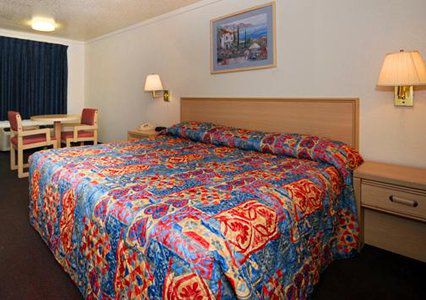 Austin Town Inn Austintown Room photo